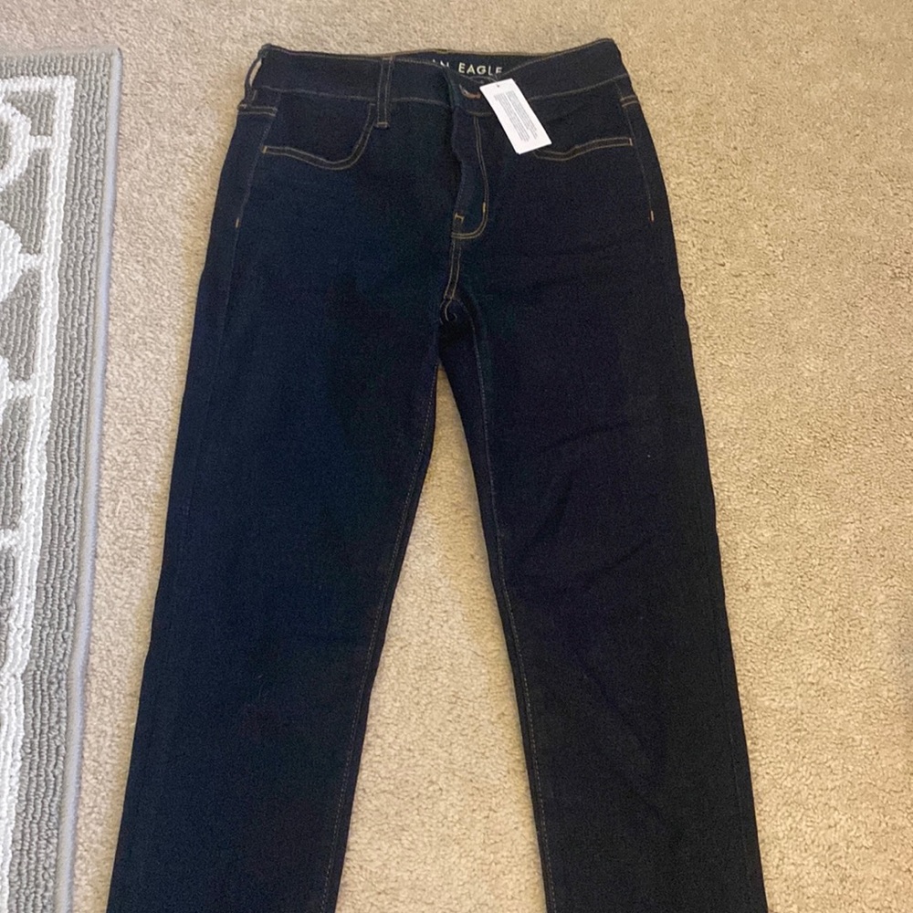 American Eagle High Rise Jeggings Jean Leggings. Size 4. Dark Wash
